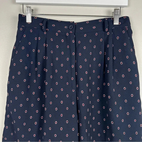 EP Pro Women’s Golf Apparel, Shorts, Navy pattern. Comfortable/Adjustable, sz 10 - Picture 5 of 9